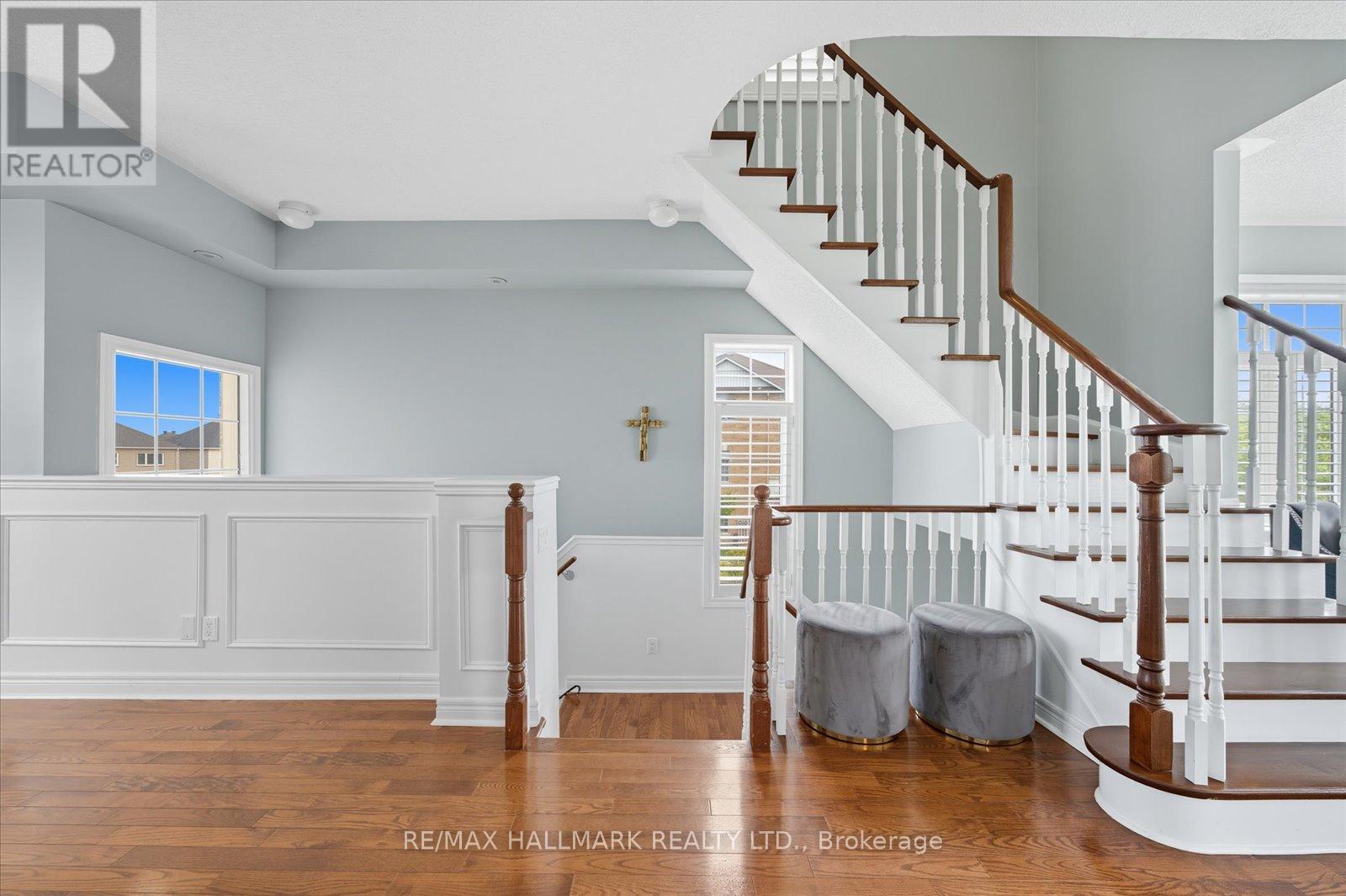 23 - 20 Greensborough Villag Circle, Markham (Greensborough), Ontario  L6E 1M4 - Photo 6 - N12428449