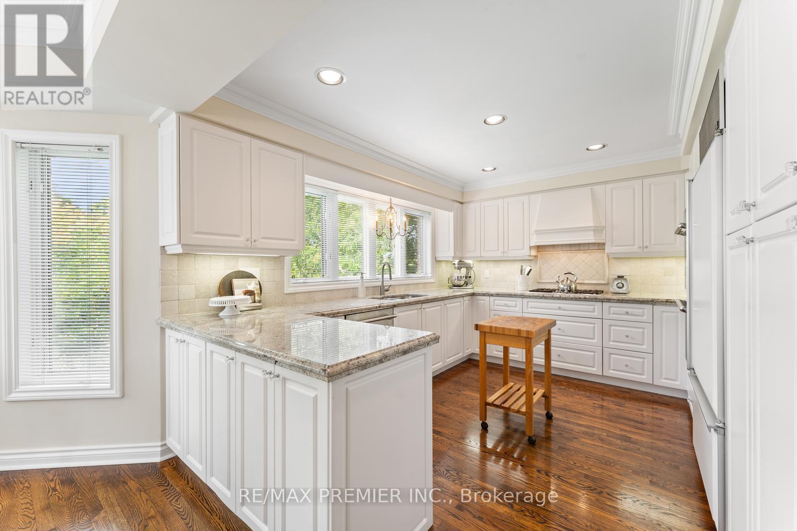 82 Jules Avenue, Vaughan, Ontario  L4L 1Y3 - Photo 13 - N12428484