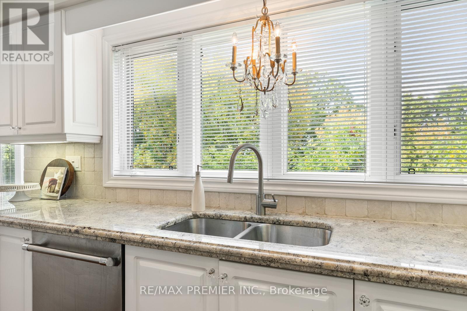 82 Jules Avenue, Vaughan, Ontario  L4L 1Y3 - Photo 17 - N12428484