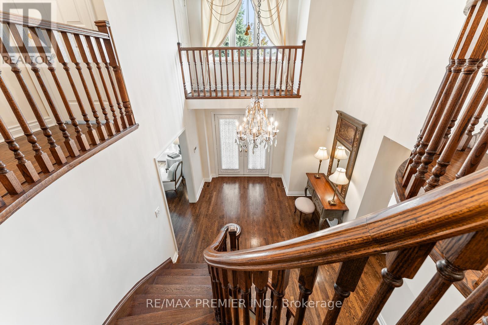 82 Jules Avenue, Vaughan, Ontario  L4L 1Y3 - Photo 4 - N12428484