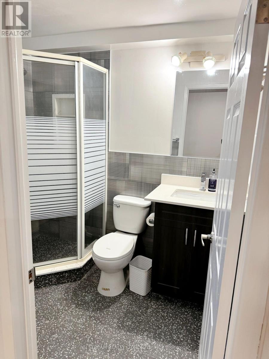 151 Woodhall Road, Markham, Ontario  L3S 1M5 - Photo 5 - N12428553