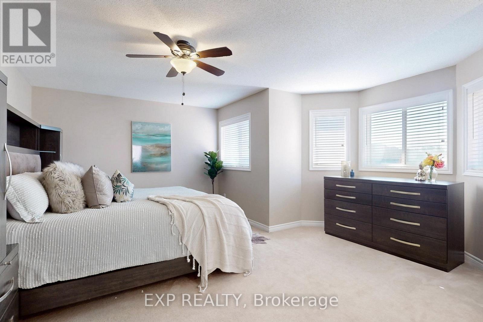 1511 Ceresino Crescent, Innisfil, Ontario  L9S 0B8 - Photo 11 - N12428556