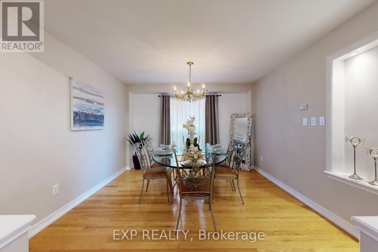 1511 Ceresino Crescent, Innisfil, Ontario  L9S 0B8 - Photo 4 - N12428556