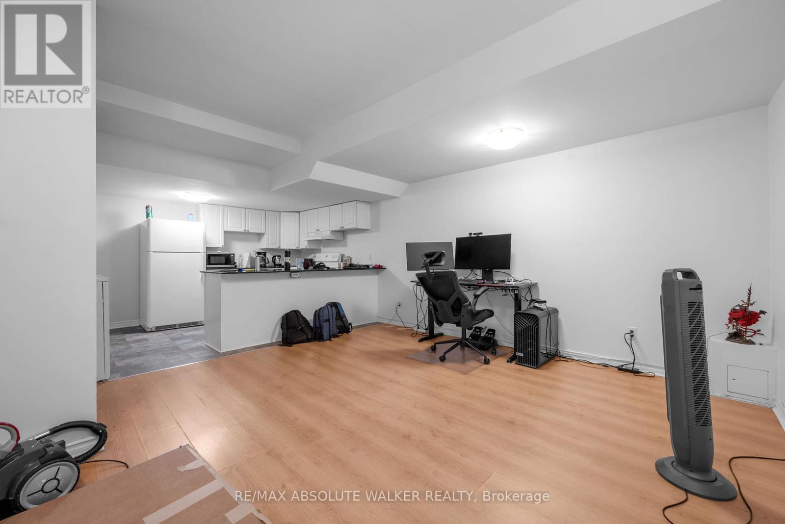 502 Moodie Drive, Ottawa, Ontario  K2H 8A7 - Photo 32 - X12428584