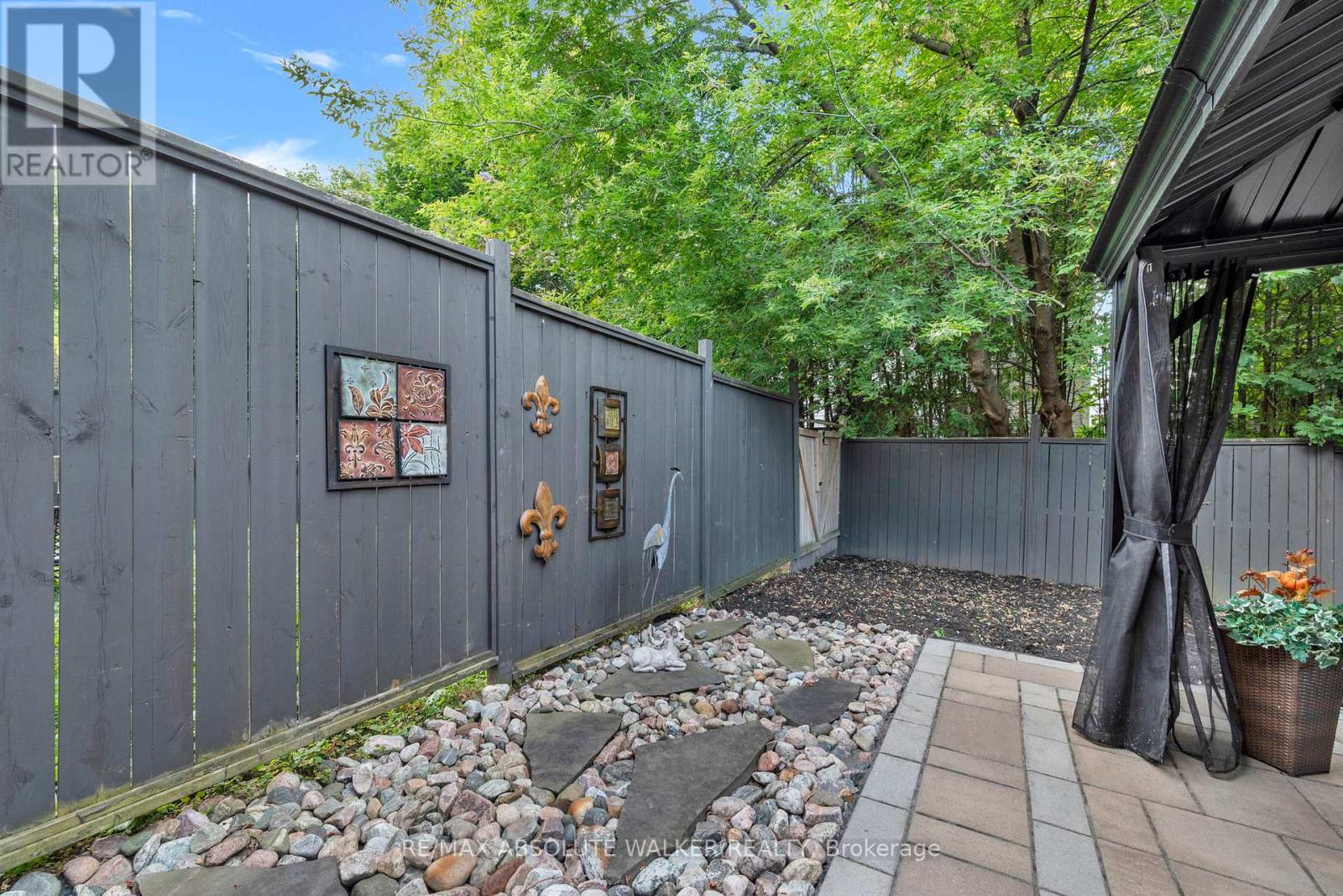 502 Moodie Drive, Ottawa, Ontario  K2H 8A7 - Photo 43 - X12428584