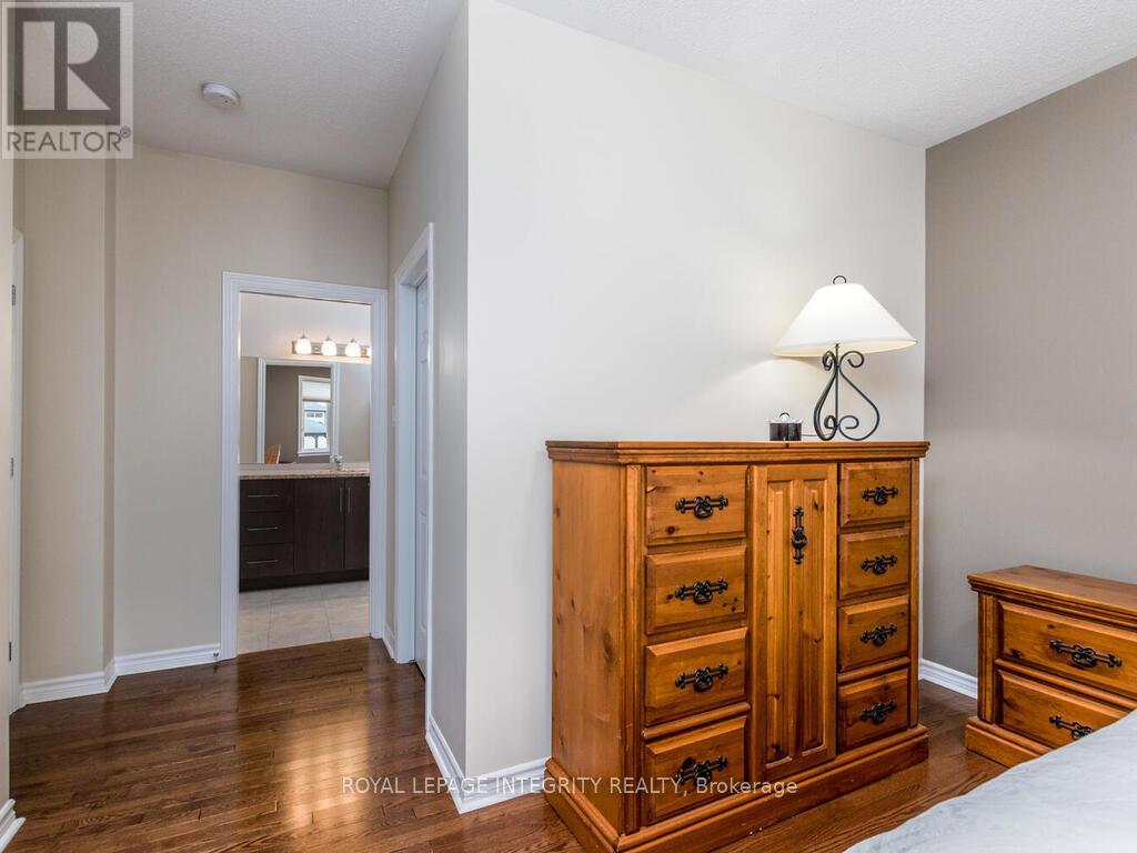 112 Elfin Grove, Ottawa, Ontario  K2V 0B7 - Photo 23 - X12428593