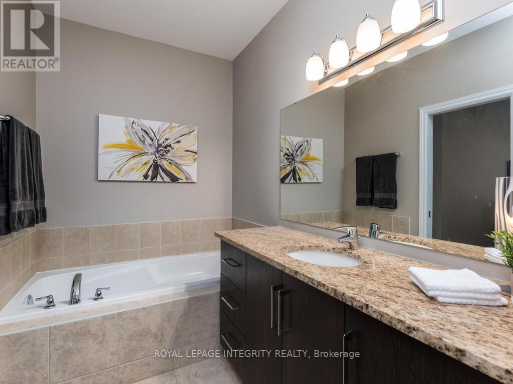 112 Elfin Grove, Ottawa, Ontario  K2V 0B7 - Photo 25 - X12428593