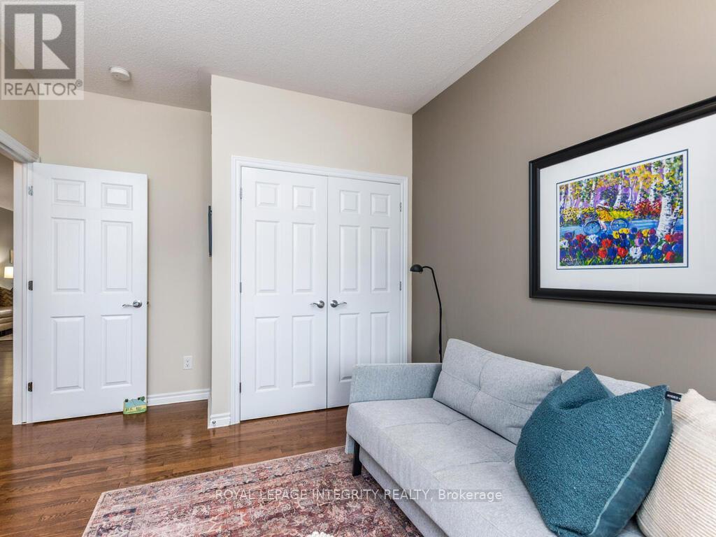 112 Elfin Grove, Ottawa, Ontario  K2V 0B7 - Photo 28 - X12428593