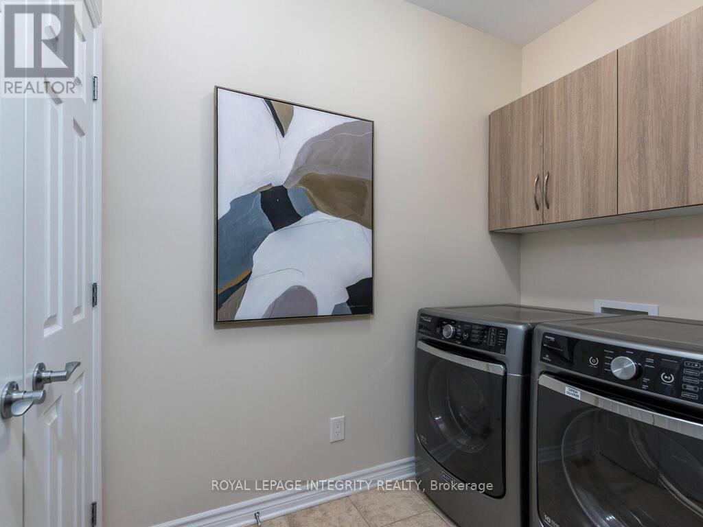 112 Elfin Grove, Ottawa, Ontario  K2V 0B7 - Photo 31 - X12428593
