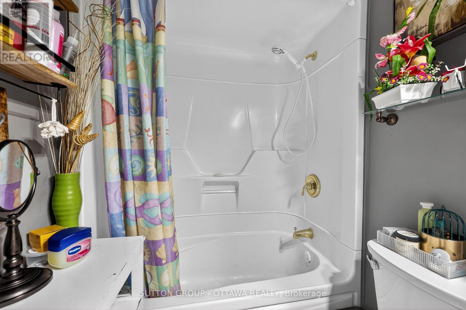 1000 Adley Road N, Ottawa, Ontario  K1J 8B9 - Photo 10 - X12428664