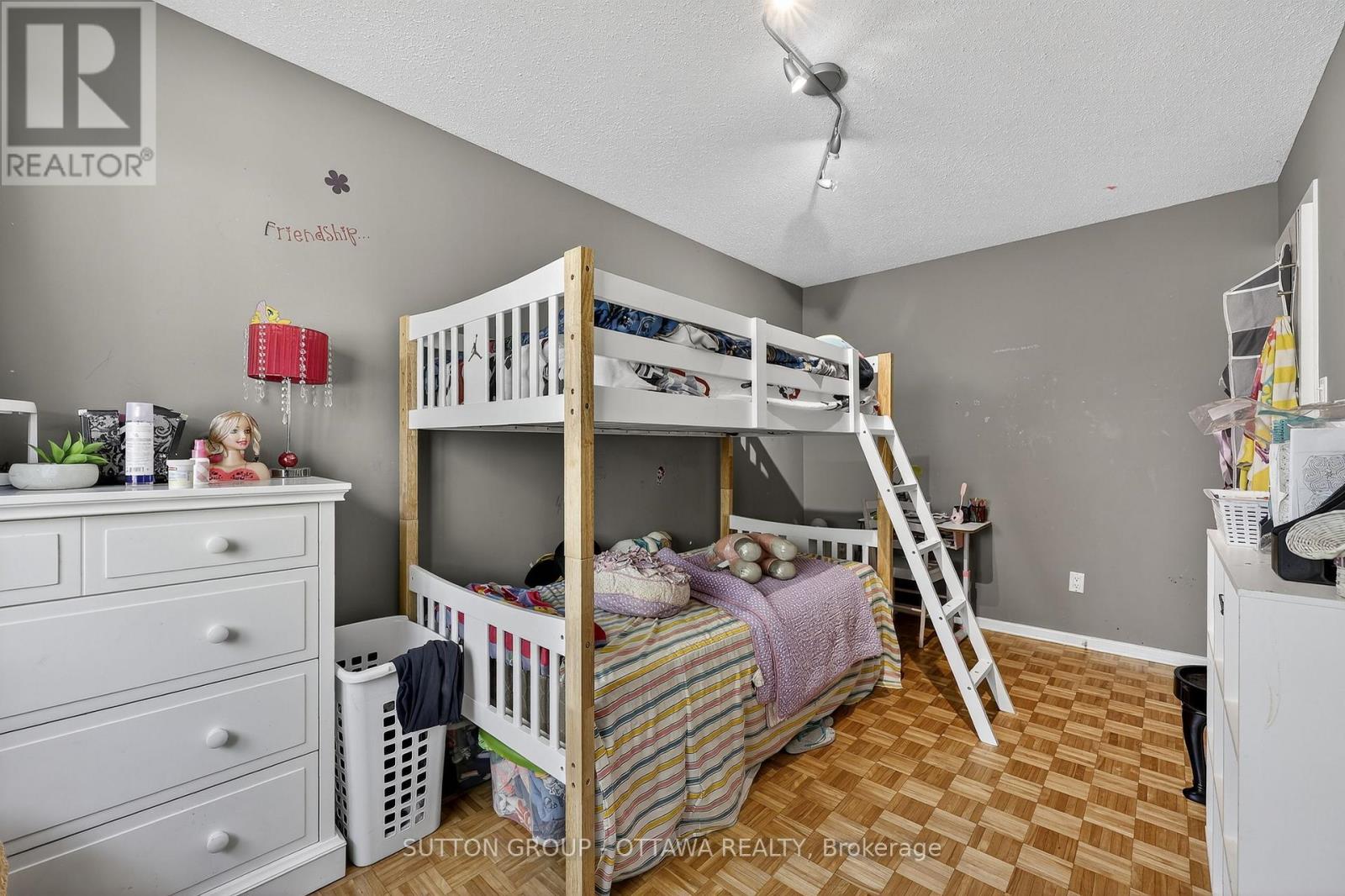 1000 Adley Road N, Ottawa, Ontario  K1J 8B9 - Photo 14 - X12428664