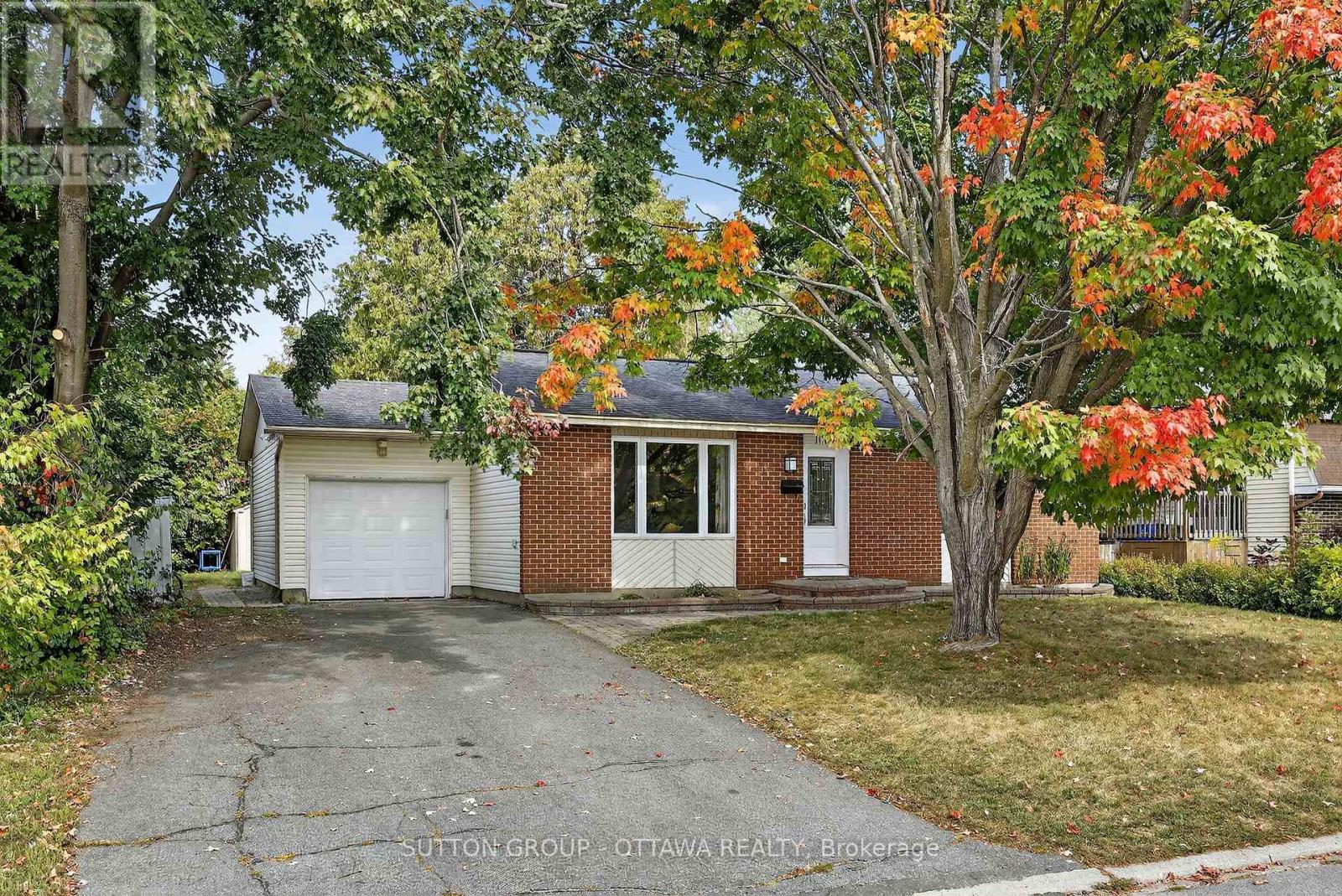 1000 Adley Road N, Ottawa, Ontario  K1J 8B9 - Photo 2 - X12428664