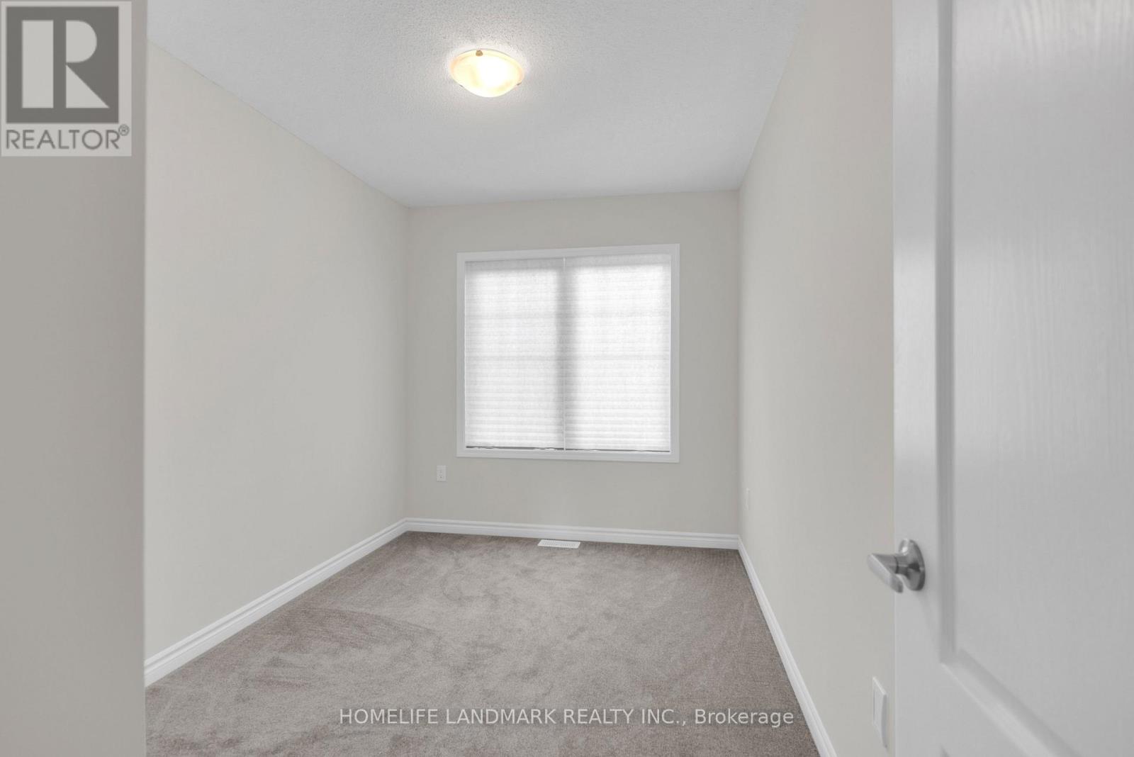6 Spencer Boulevard, Wasaga Beach, Ontario  L9Z 0K1 - Photo 24 - S12428496