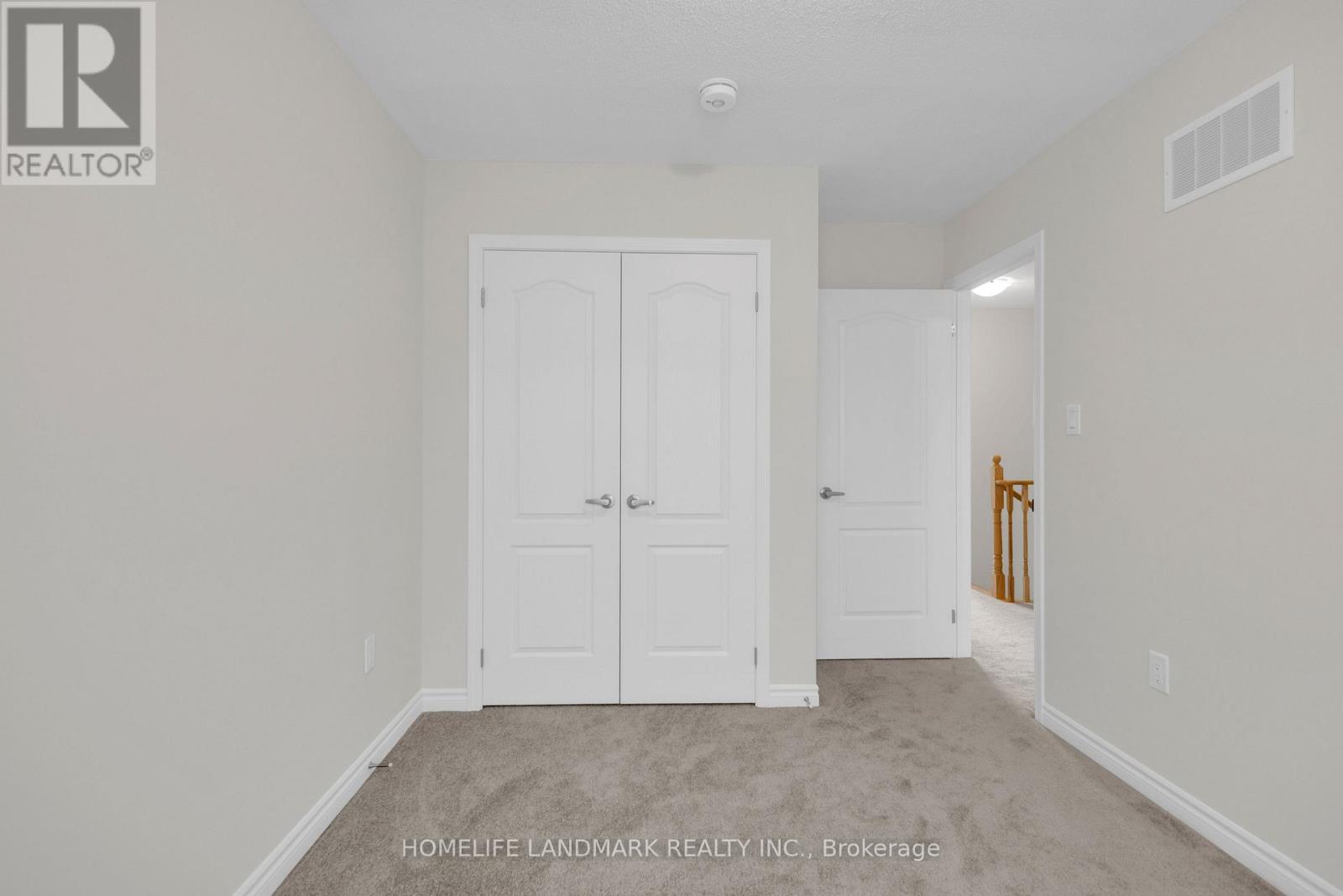6 Spencer Boulevard, Wasaga Beach, Ontario  L9Z 0K1 - Photo 27 - S12428496