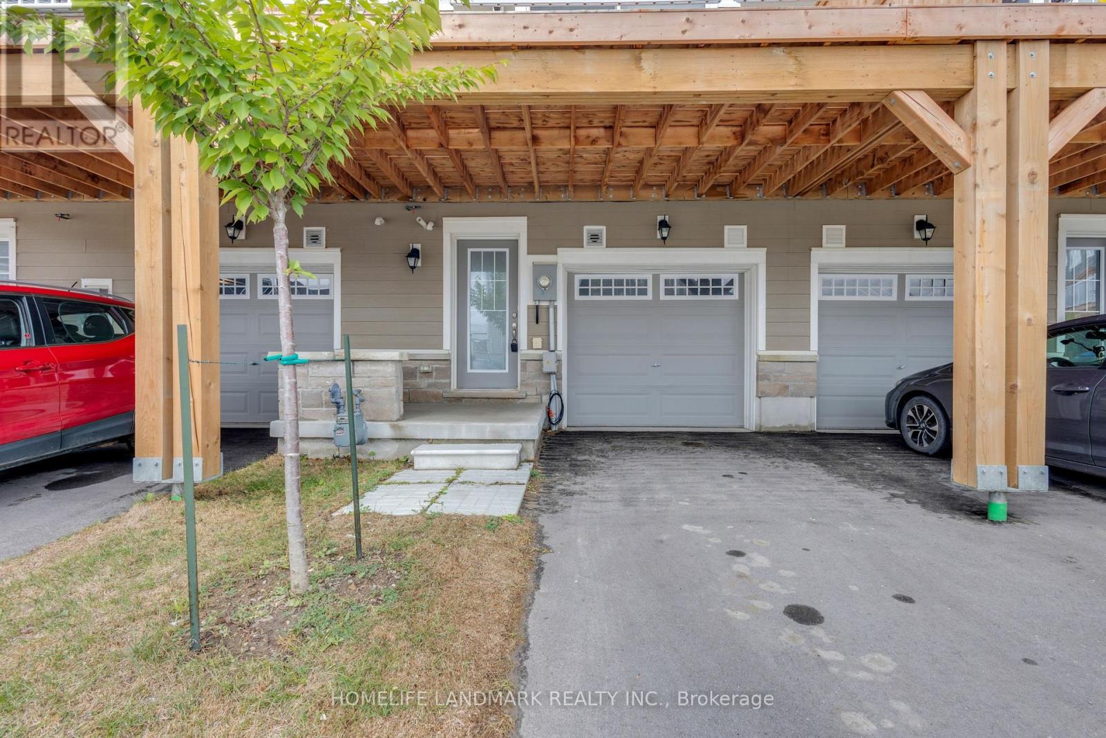 6 Spencer Boulevard, Wasaga Beach, Ontario  L9Z 0K1 - Photo 3 - S12428496