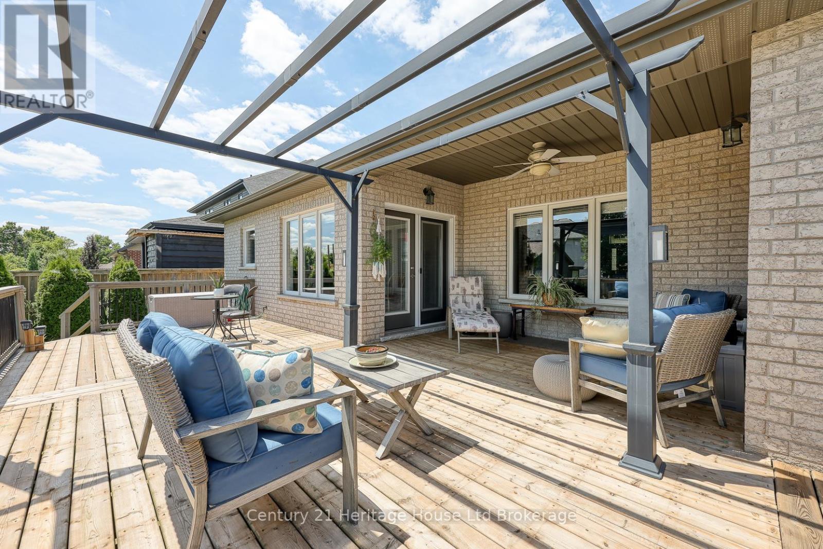 57 Fuller Drive, Ingersoll, Ontario  N5C 4H4 - Photo 34 - X12428596