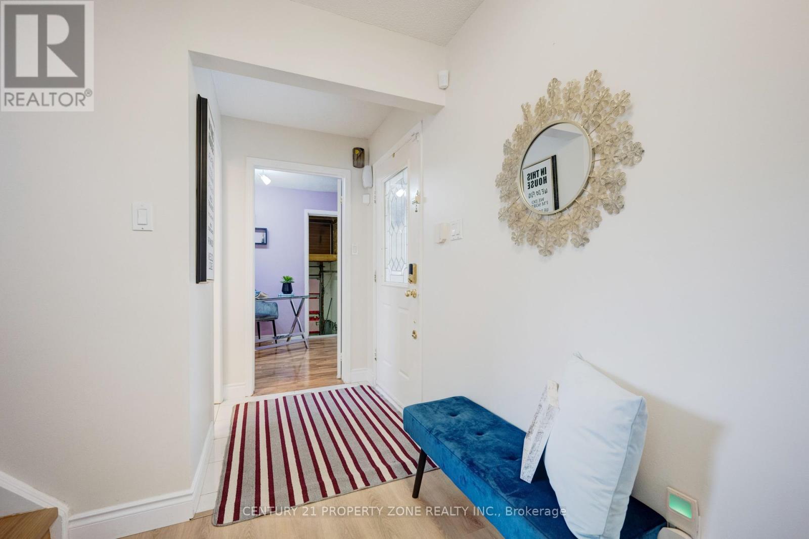 2 Cortez Court, Brampton, Ontario  L6X 3Z4 - Photo 6 - W12428434