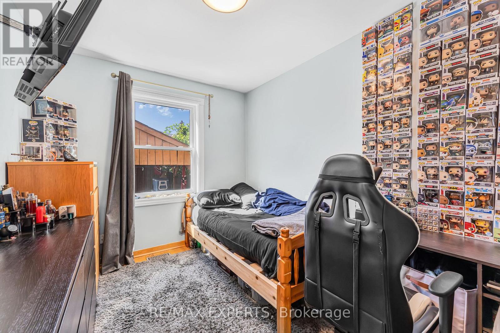 81 Hagar Avenue, Toronto, Ontario  M6N 3V3 - Photo 18 - W12428514