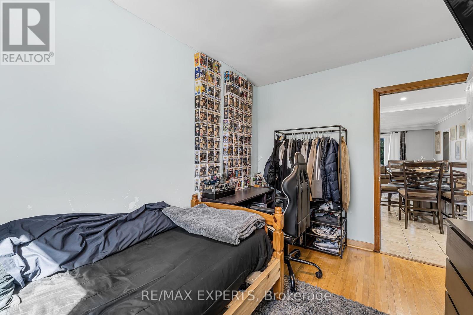 81 Hagar Avenue, Toronto, Ontario  M6N 3V3 - Photo 19 - W12428514