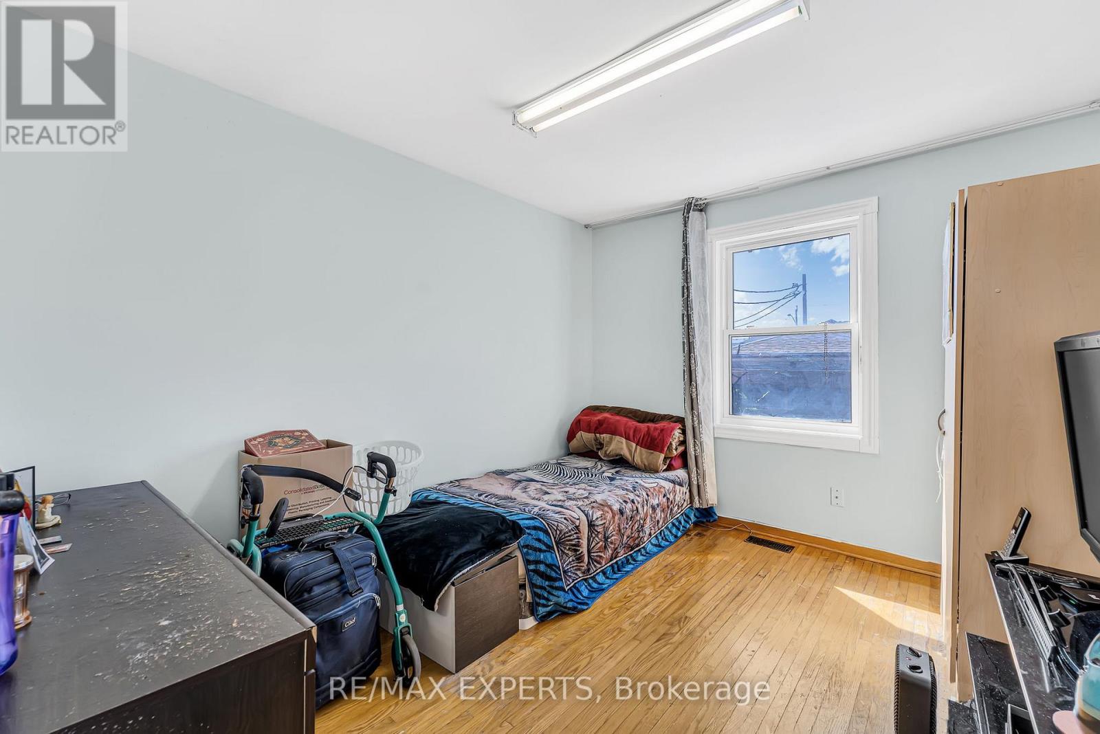 81 Hagar Avenue, Toronto, Ontario  M6N 3V3 - Photo 20 - W12428514