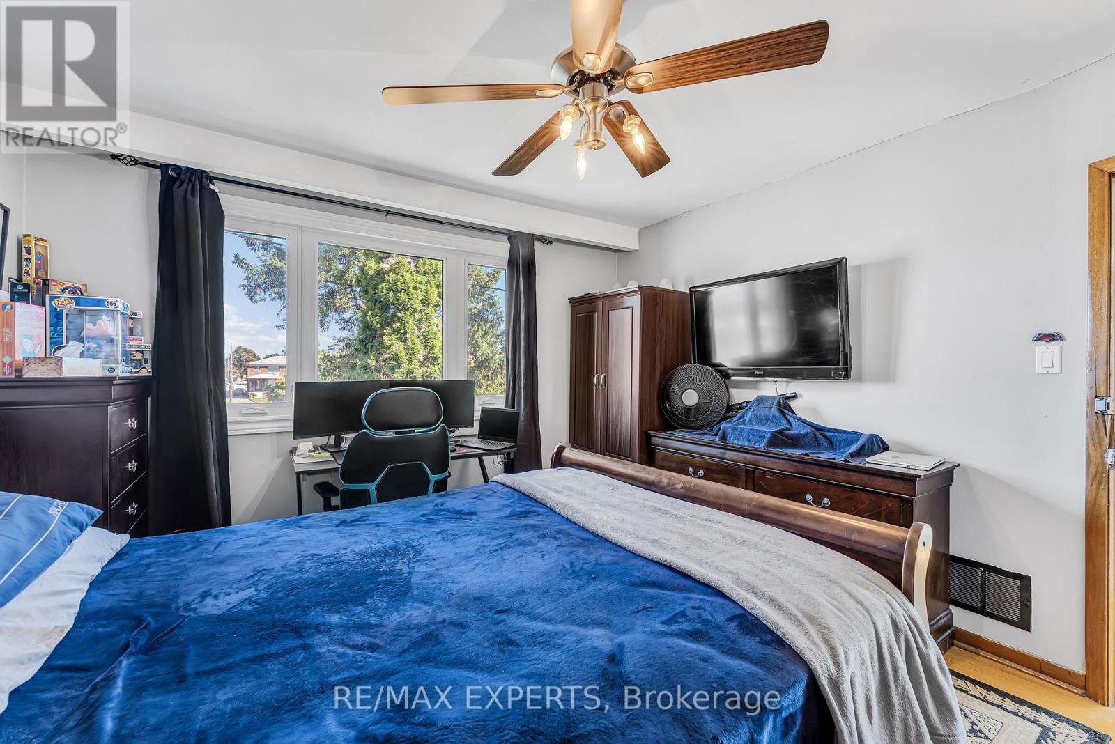 81 Hagar Avenue, Toronto, Ontario  M6N 3V3 - Photo 29 - W12428514