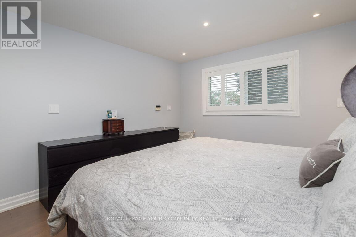63 Rolling Hills Lane, Caledon, Ontario  L7E 1T8 - Photo 25 - W12428525