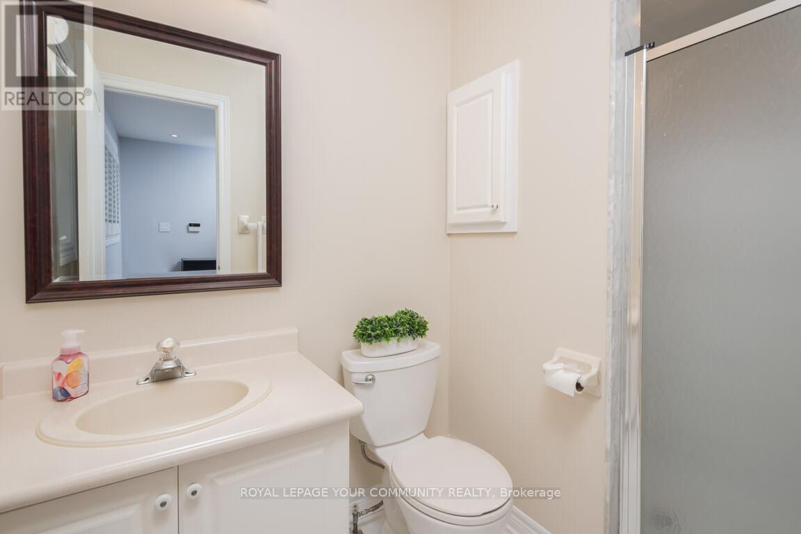 63 Rolling Hills Lane, Caledon, Ontario  L7E 1T8 - Photo 26 - W12428525