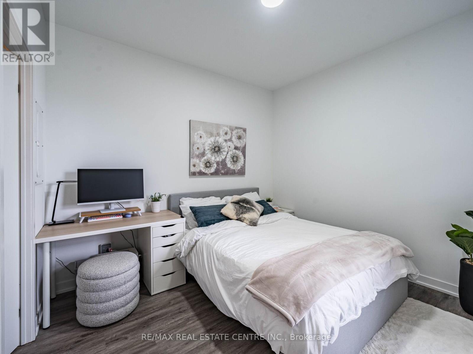 429 - 1787 St Clair Avenue W, Toronto, Ontario  M6N 0B7 - Photo 21 - W12428534