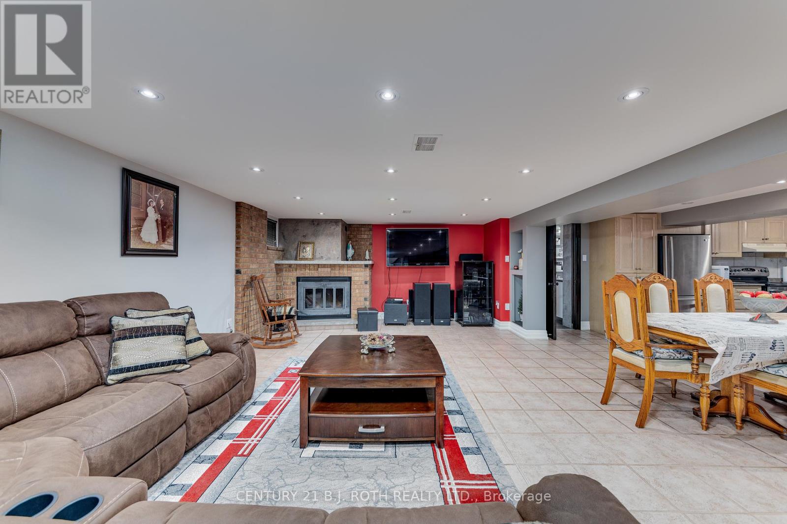 193 Epsom Downs Drive, Toronto, Ontario  M3M 1S8 - Photo 32 - W12428543