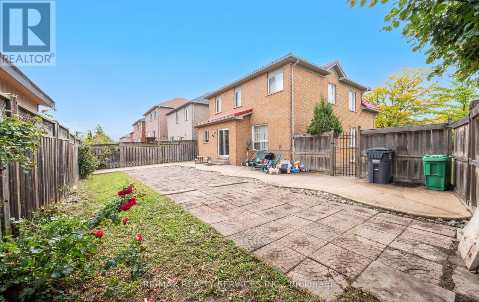 87 Queen Mary Drive, Brampton, Ontario  L7A 2K2 - Photo 27 - W12428547