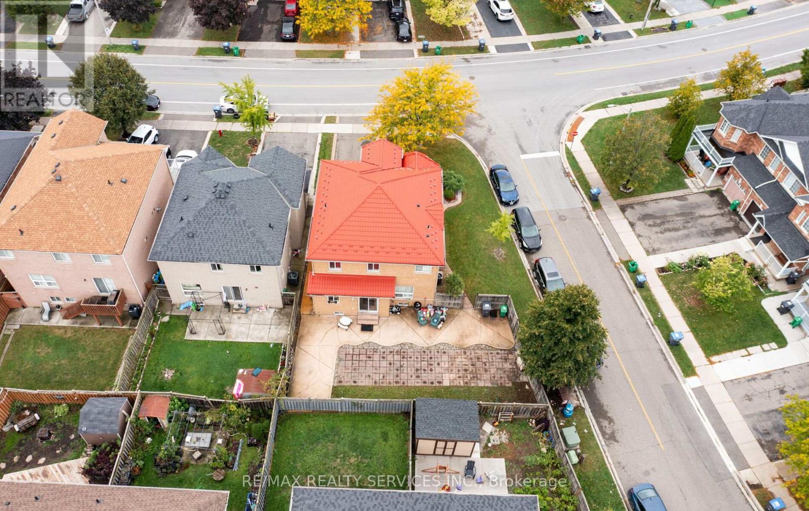 87 Queen Mary Drive, Brampton, Ontario  L7A 2K2 - Photo 32 - W12428547