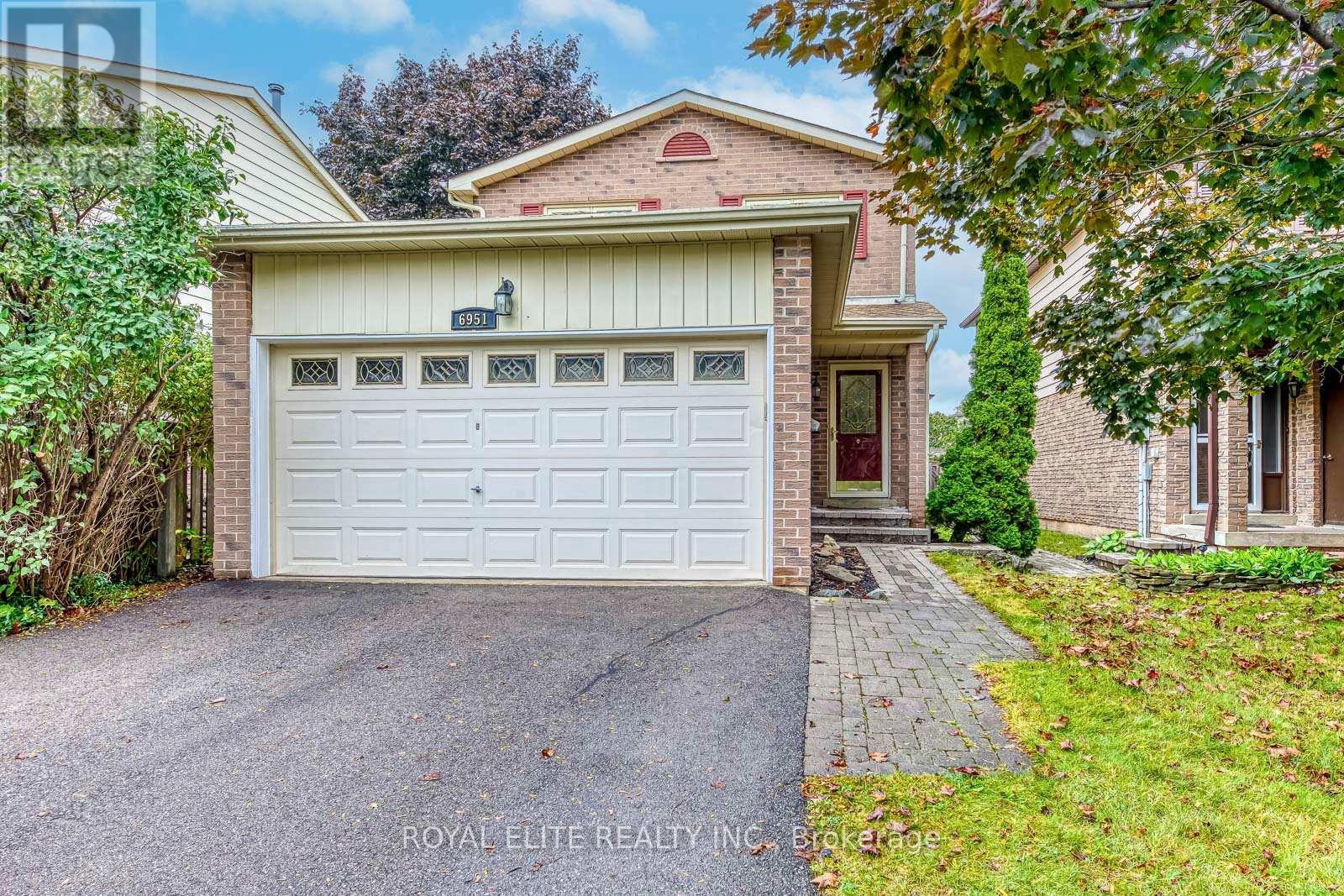 6951 Harris Road, Mississauga, Ontario  L5N 4Y9 - Photo 1 - W12428574