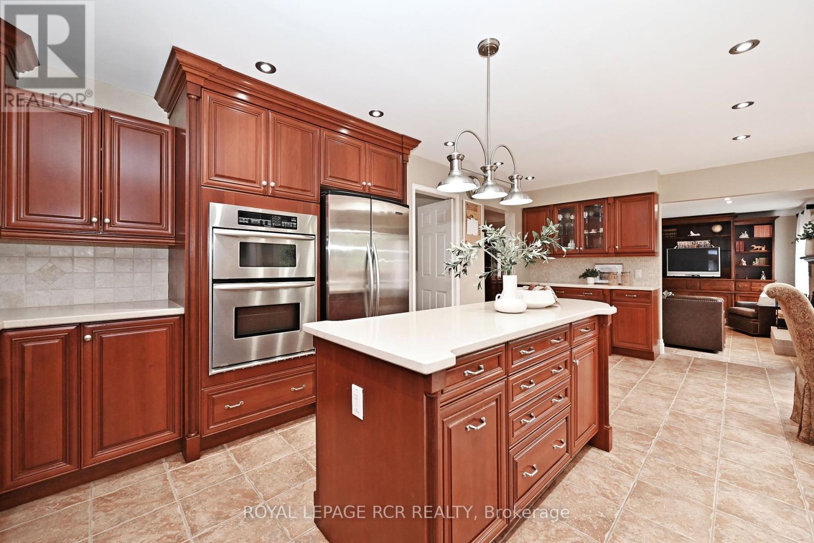 80 Cranberry Lane, Aurora, Ontario  L4G 5Z1 - Photo 18 - N12428249