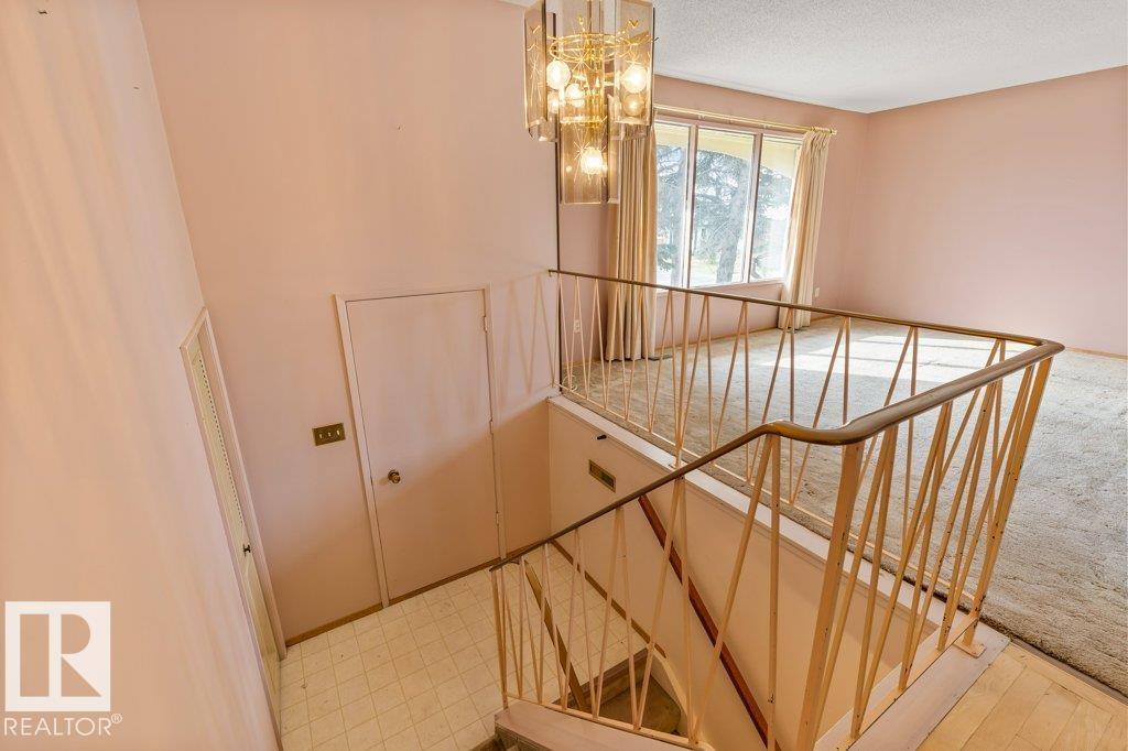 15003 88 St Nw, Edmonton, Alberta  T5E 5F9 - Photo 9 - E4459639