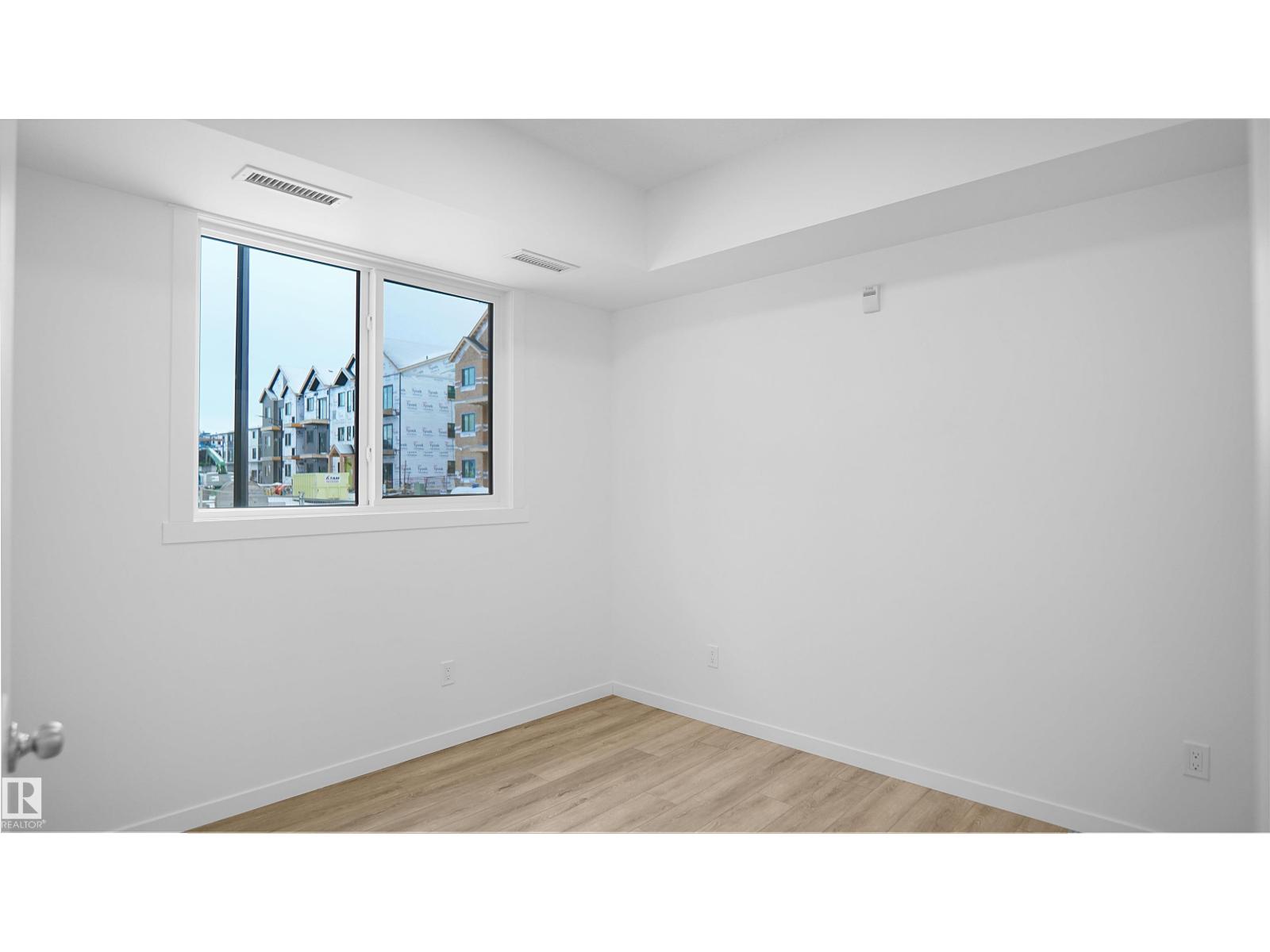 #103 9215 228 St Nw, Edmonton, Alberta  T5T 7R9 - Photo 11 - E4459643