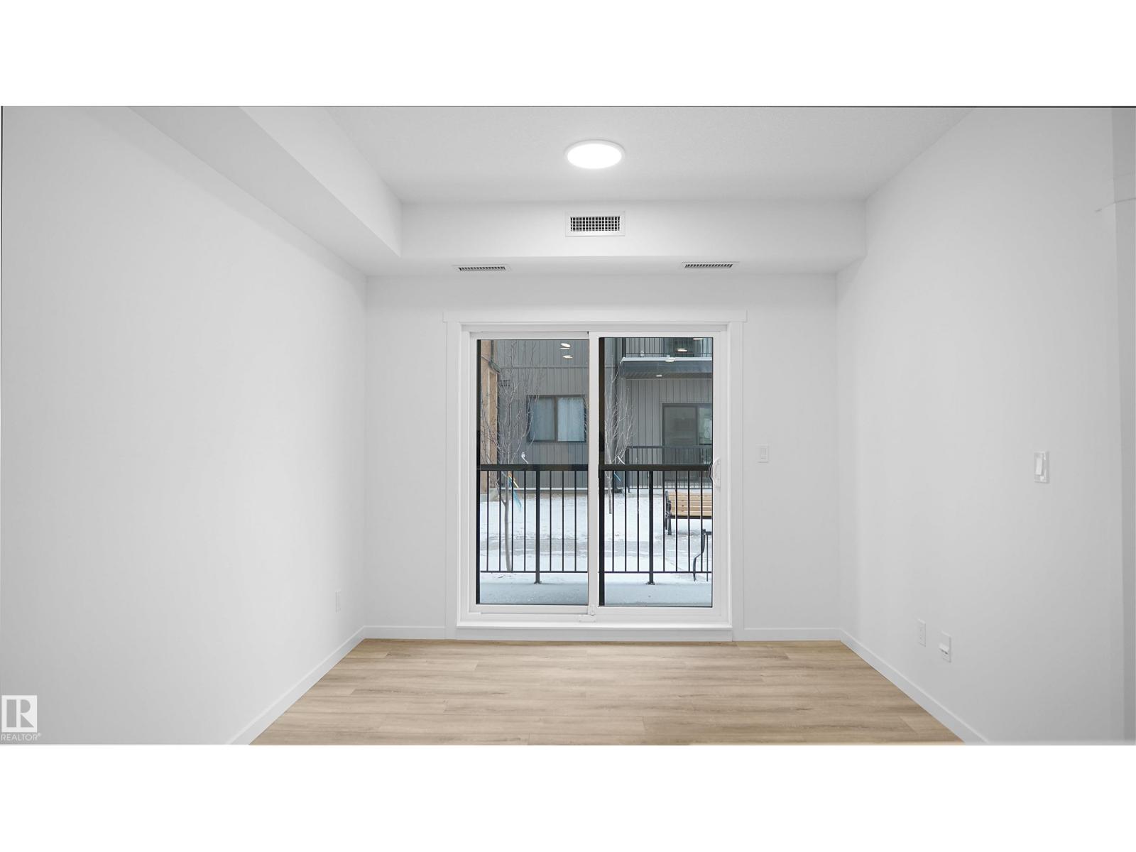 #103 9215 228 St Nw, Edmonton, Alberta  T5T 7R9 - Photo 3 - E4459643