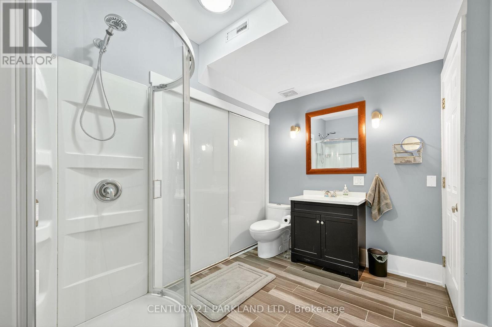 10 Rexford Road, Toronto, Ontario  M6S 2M3 - Photo 28 - W12427805