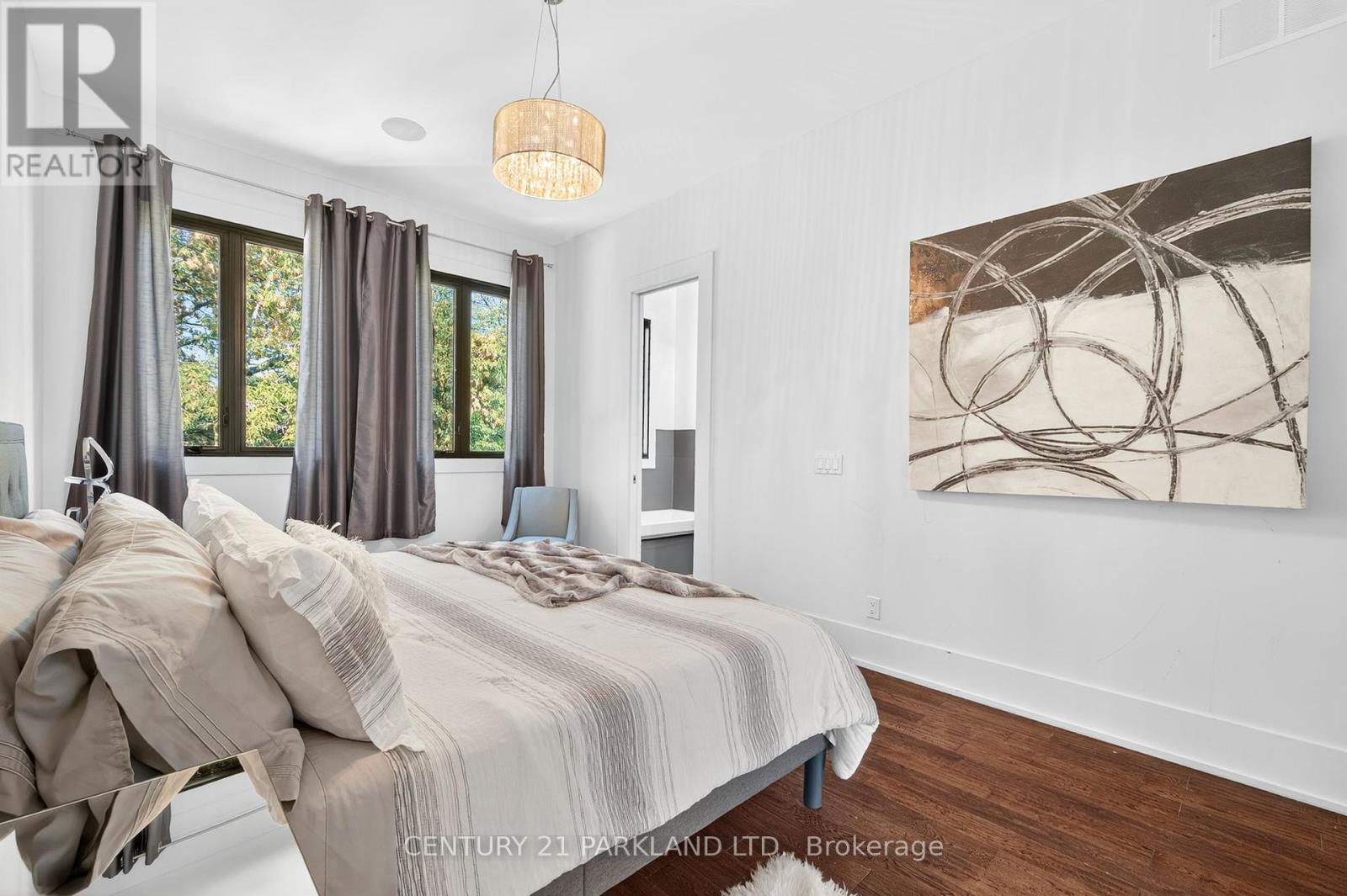 10 Rexford Road, Toronto, Ontario  M6S 2M3 - Photo 21 - W12427805