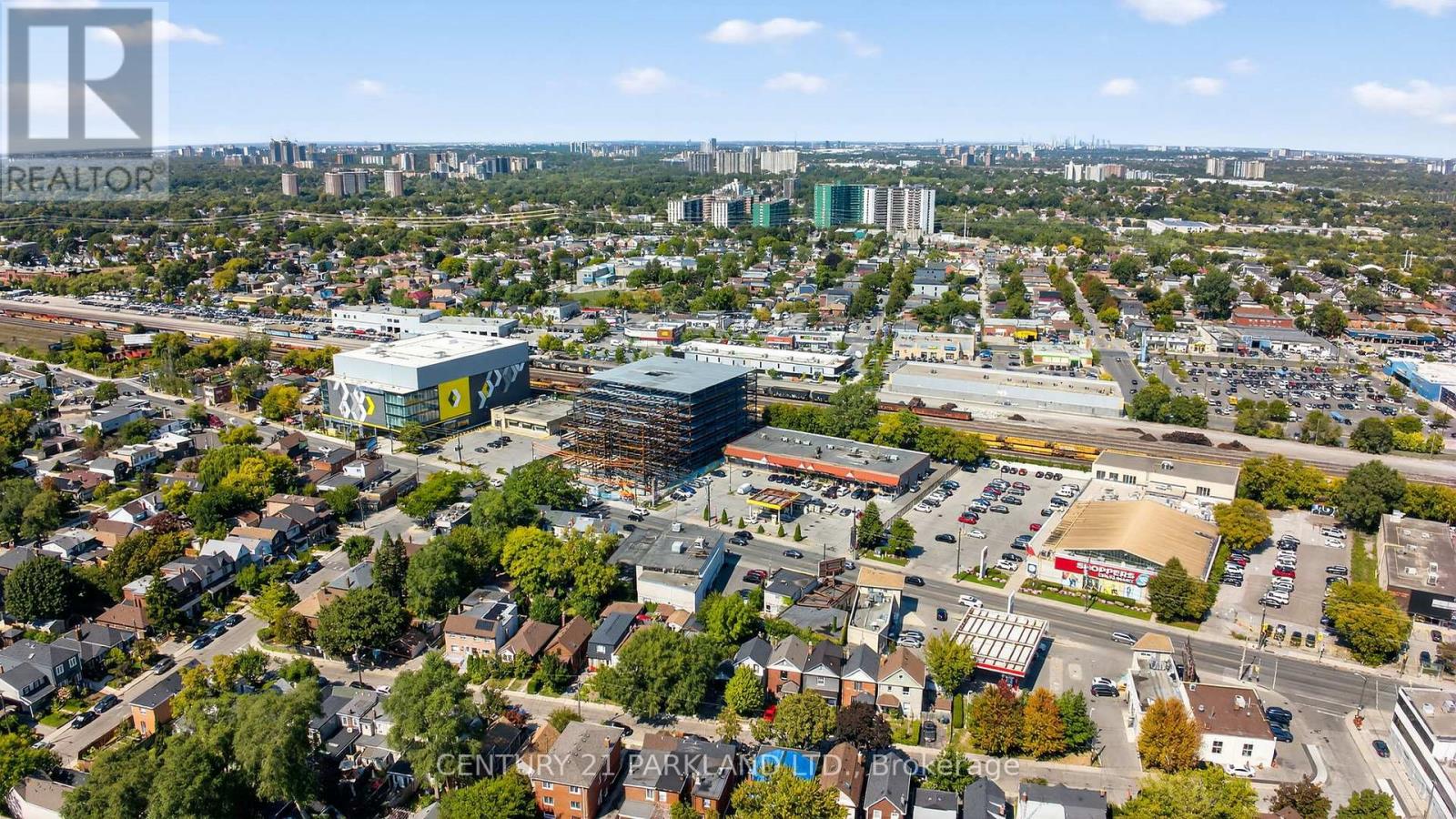 10 Rexford Road, Toronto, Ontario  M6S 2M3 - Photo 39 - W12427805