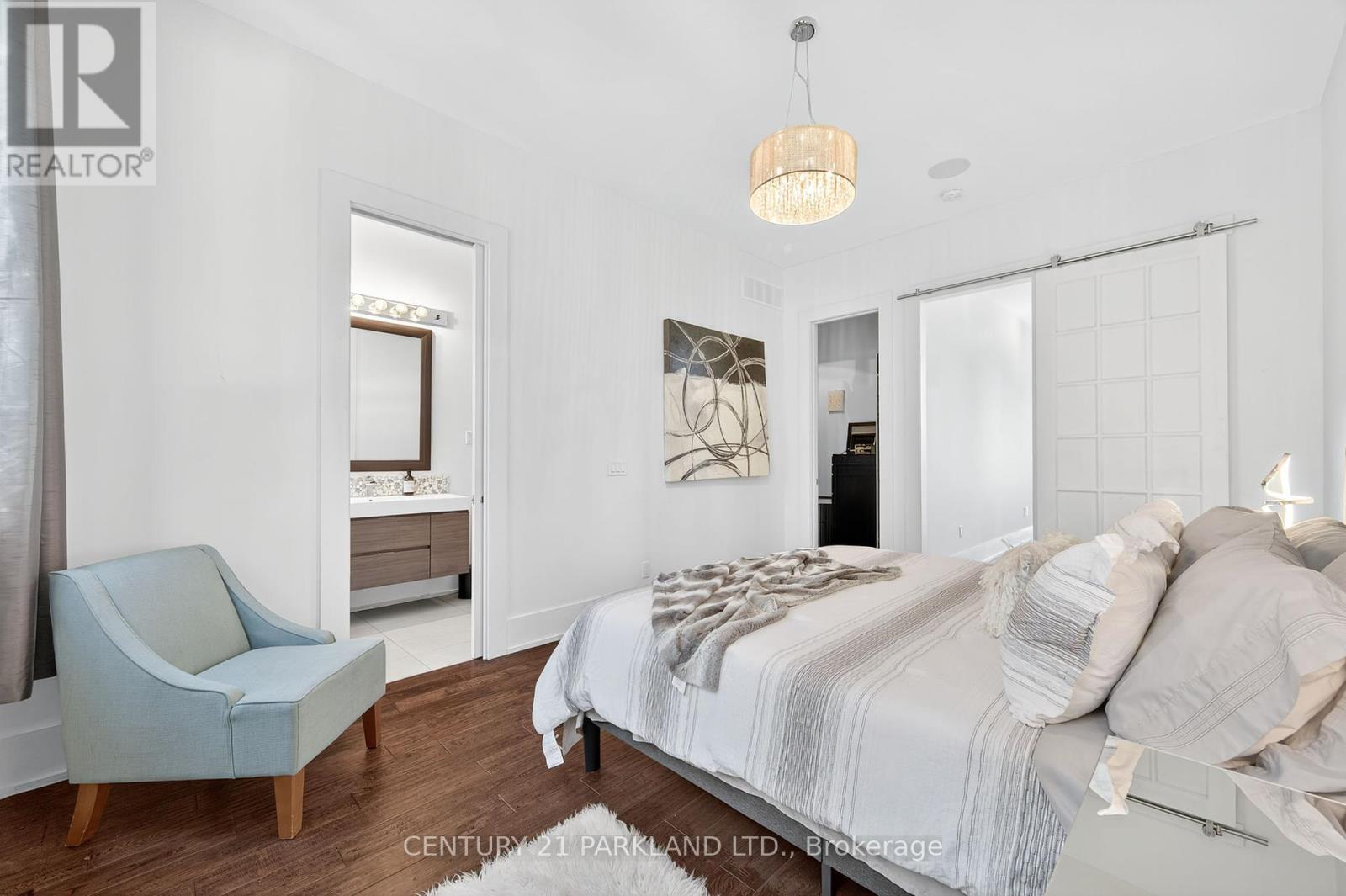 10 Rexford Road, Toronto, Ontario  M6S 2M3 - Photo 22 - W12427805