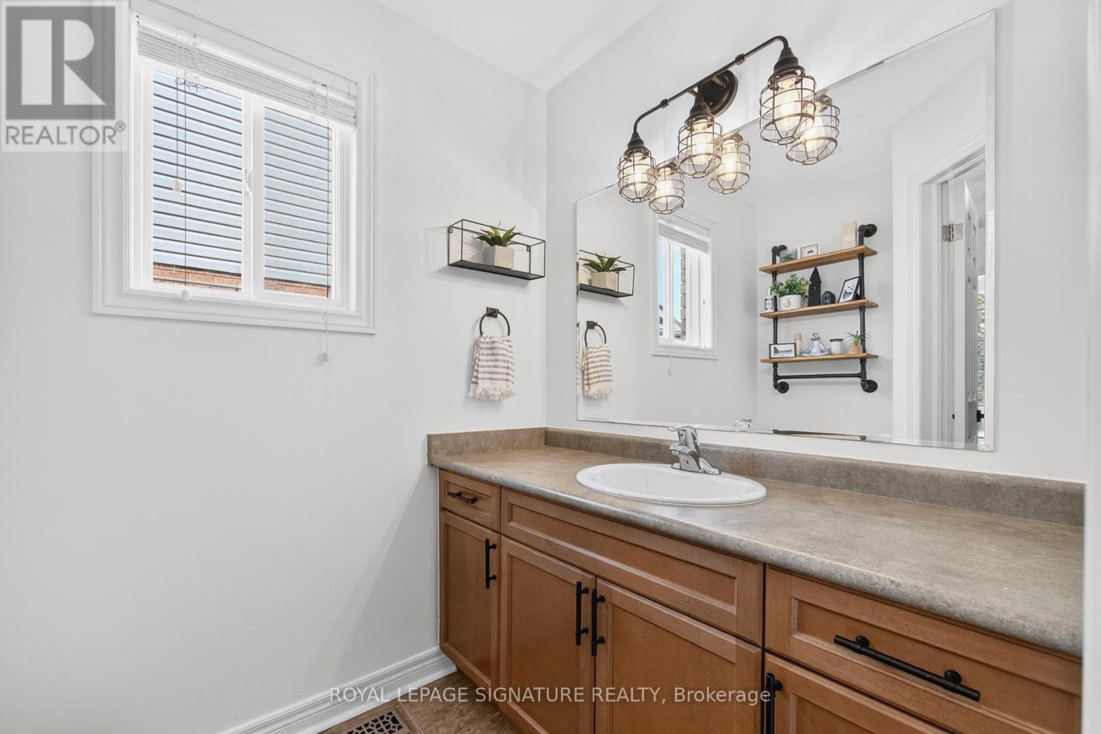 80 Skipton Crescent, Cambridge, Ontario  N3C 4P2 - Photo 16 - X12428455