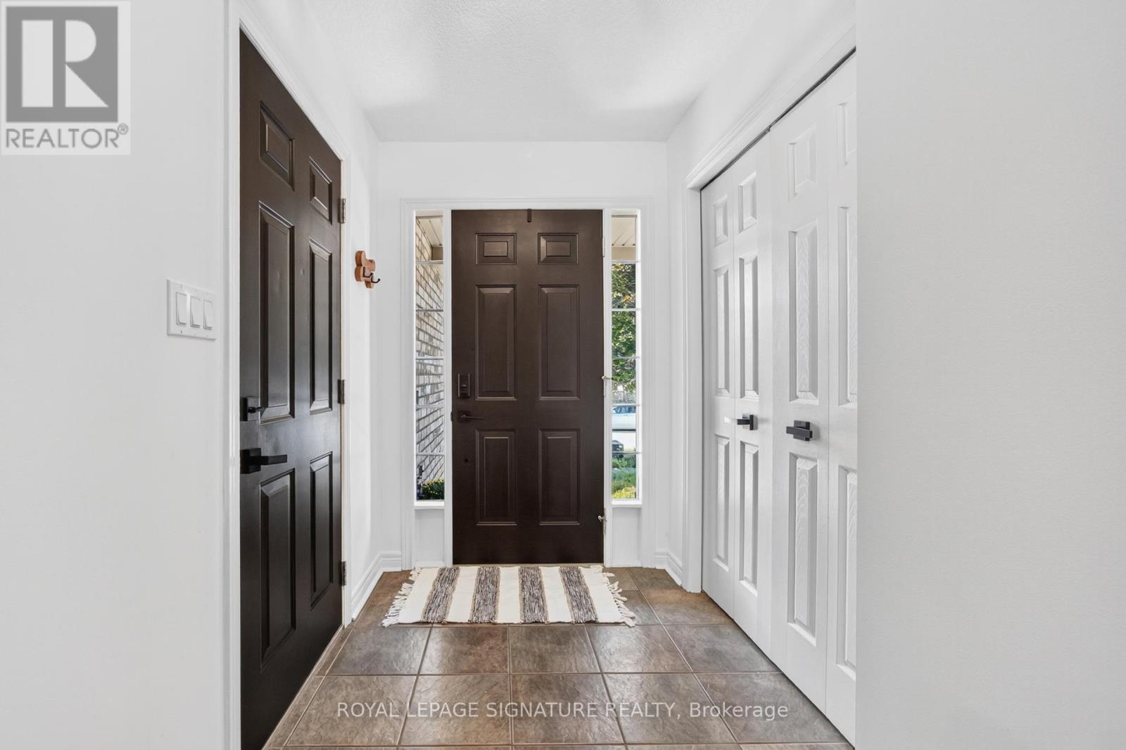 80 Skipton Crescent, Cambridge, Ontario  N3C 4P2 - Photo 3 - X12428455
