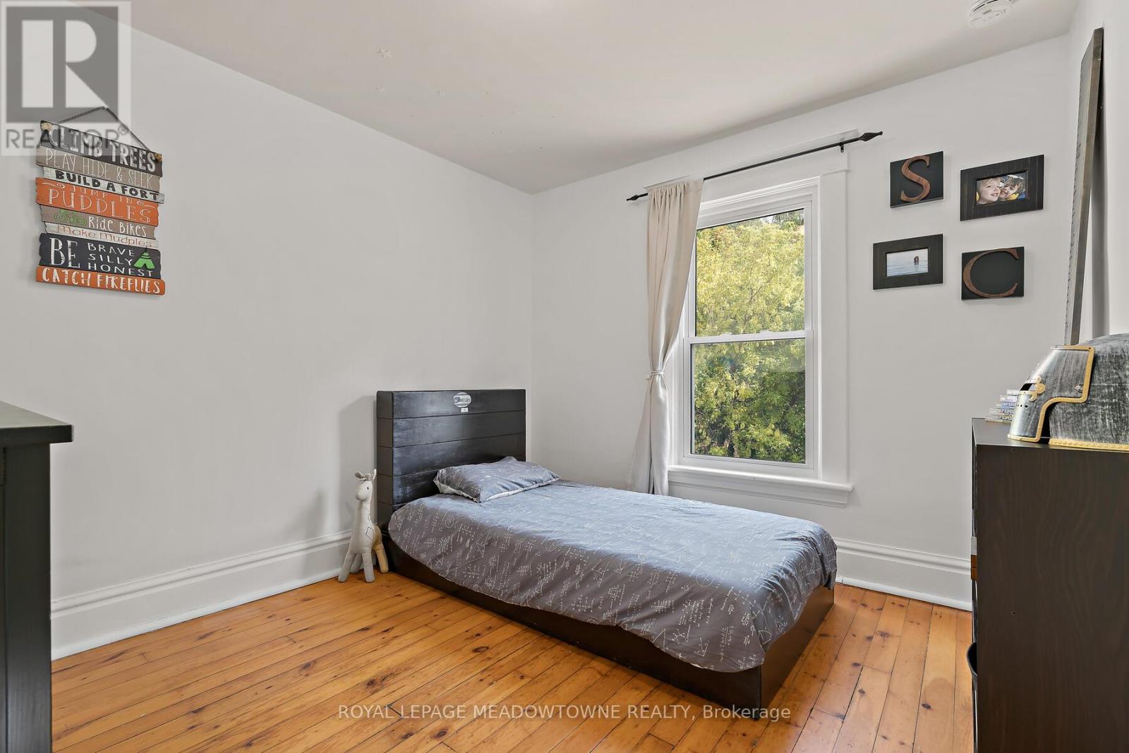 14 Verney Street, Guelph, Ontario  N1H 1N4 - Photo 23 - X12428516