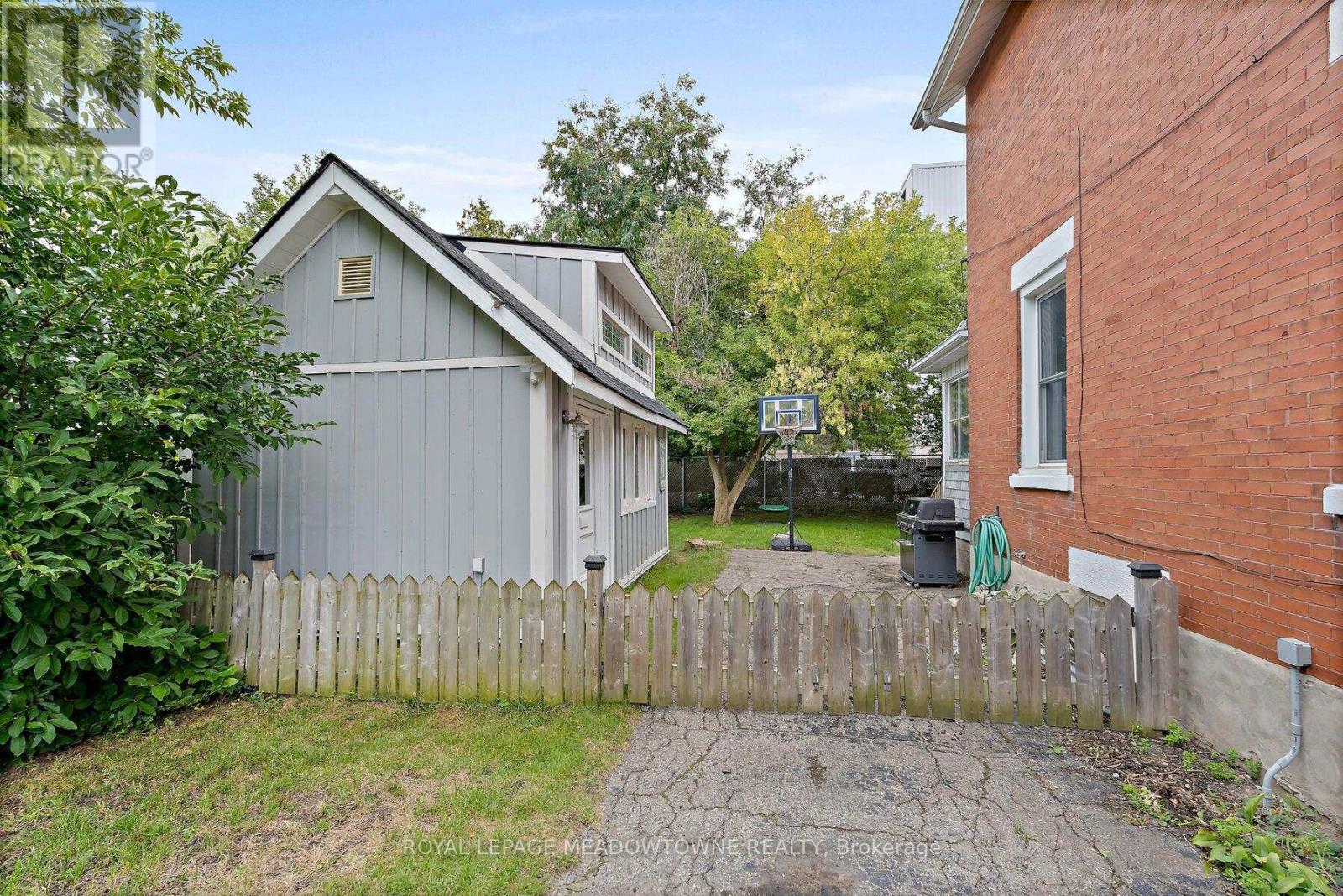 14 Verney Street, Guelph, Ontario  N1H 1N4 - Photo 28 - X12428516
