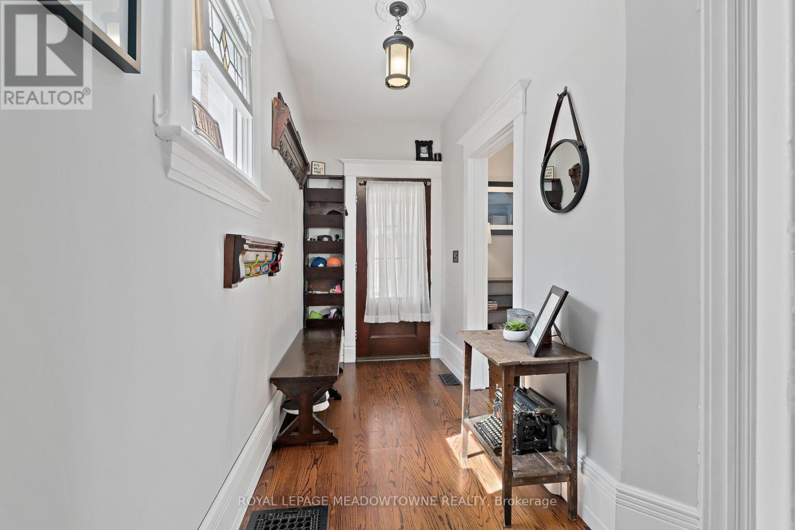 14 Verney Street, Guelph, Ontario  N1H 1N4 - Photo 8 - X12428516