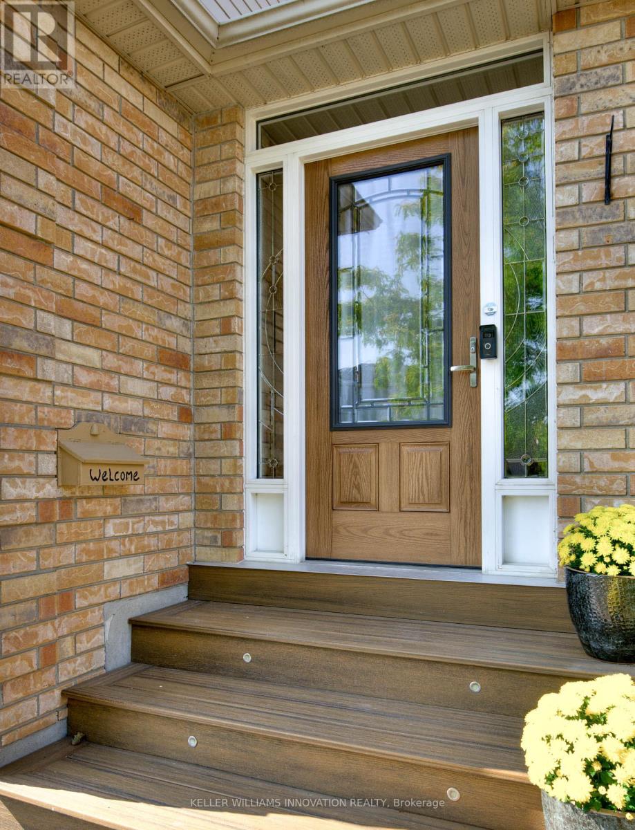 6 Heatherwood Place, Kitchener, Ontario  N2N 3N7 - Photo 4 - X12428526