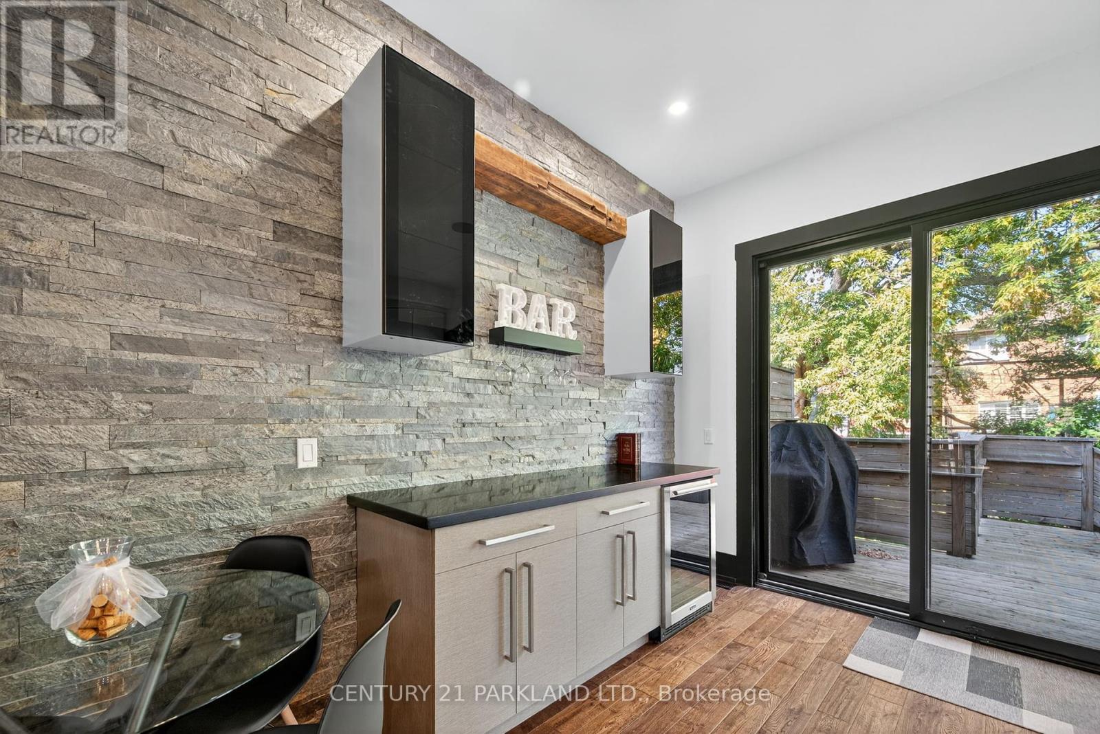 10 Rexford Road, Toronto, Ontario  M6S 2M3 - Photo 17 - W12427805