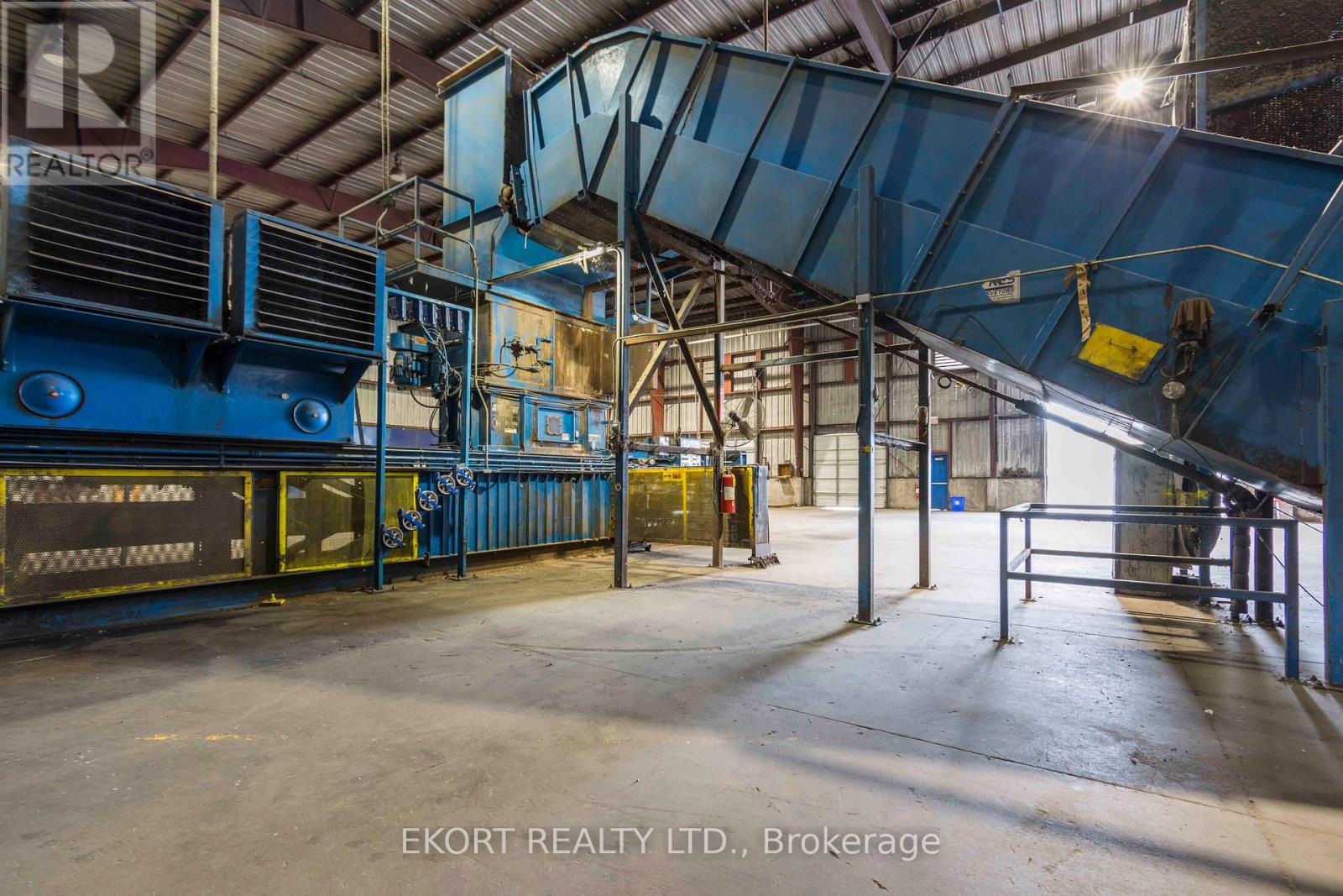 270 West Street, Quinte West, Ontario  K8V 2N3 - Photo 21 - X12350626