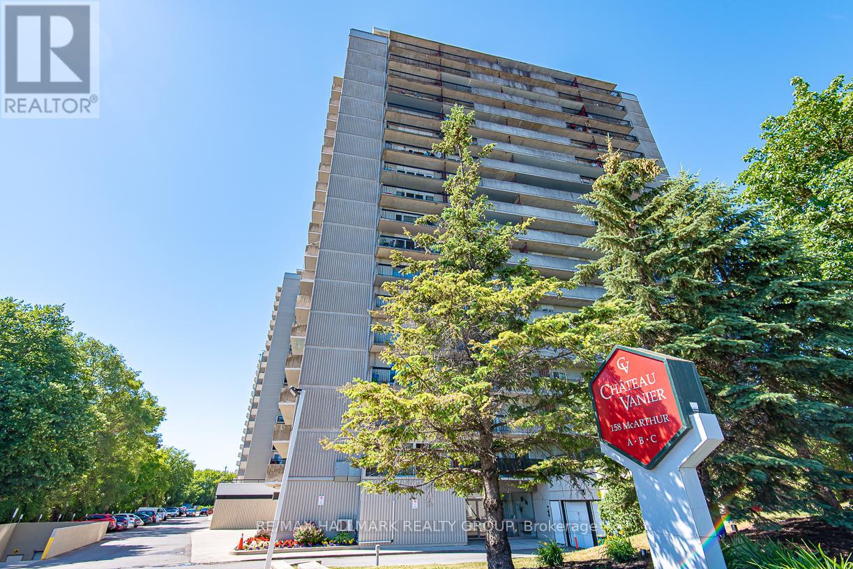 1704 - 158 C MCARTHUR AVENUE, ottawa, Ontario