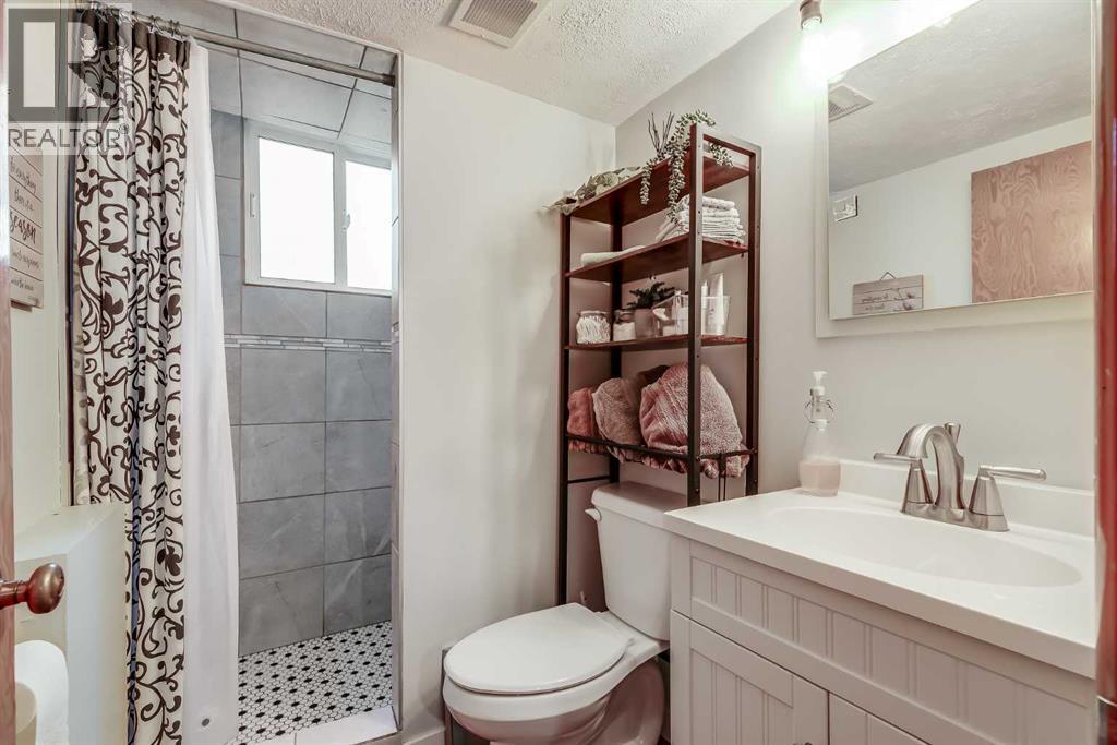 955 15 Avenue Ne, Calgary, Alberta  T2E 1J2 - Photo 23 - A2259956